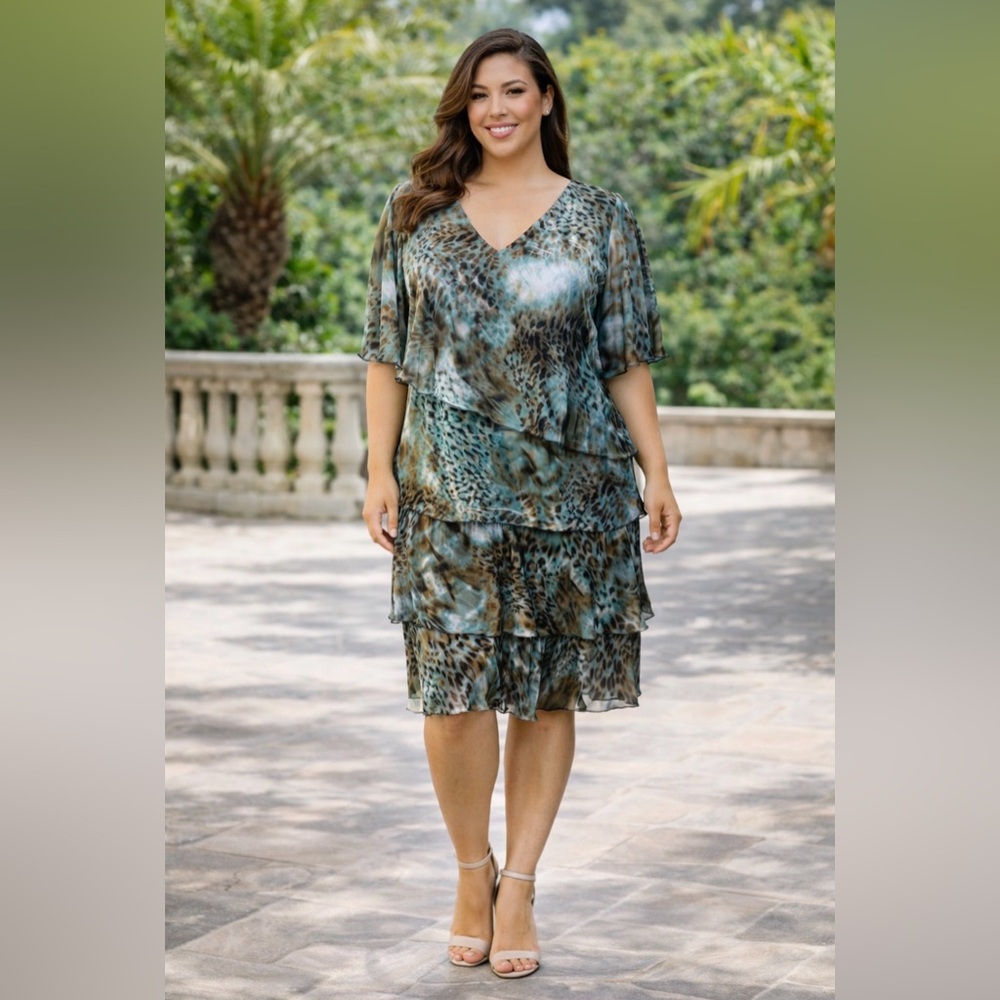 Connected Dress Blue Green Brown 18W Short Sleeve Tiered Washable
